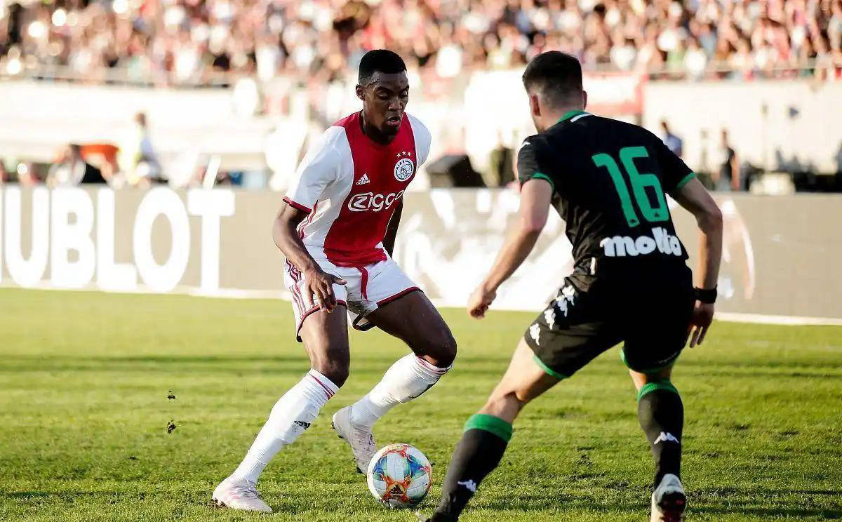 乎陷入了青 乎陷入了青