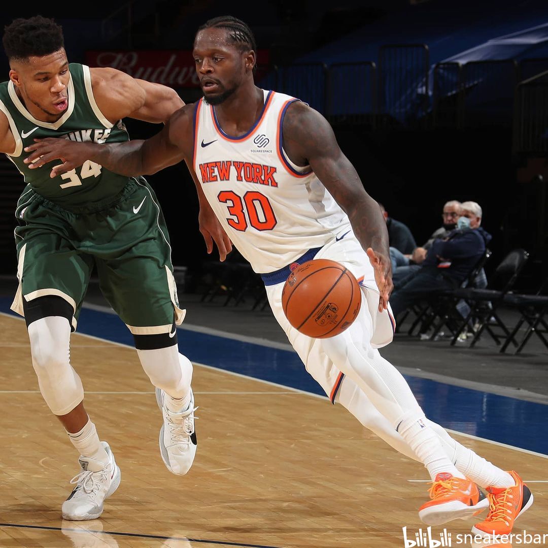 也向球迷传 也向球迷传