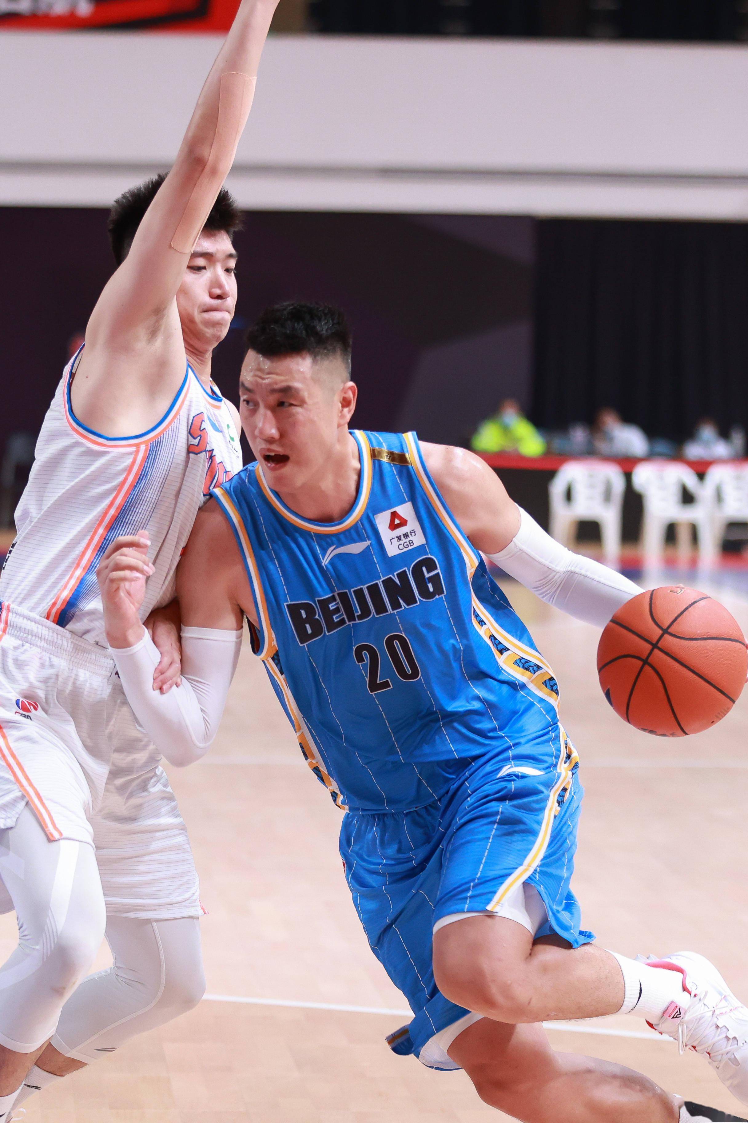 次细小的停 次细小的停