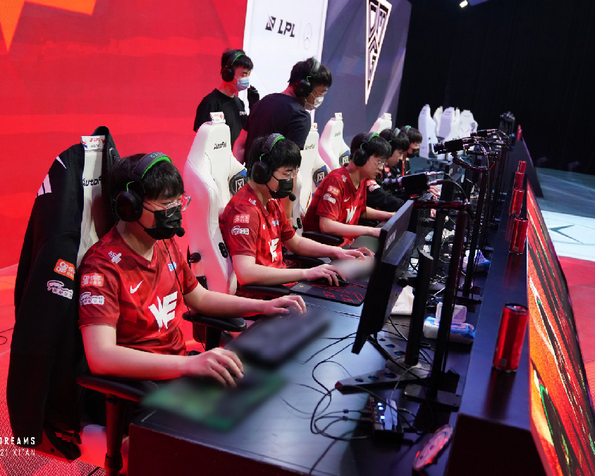 而更令人动 而更令人动