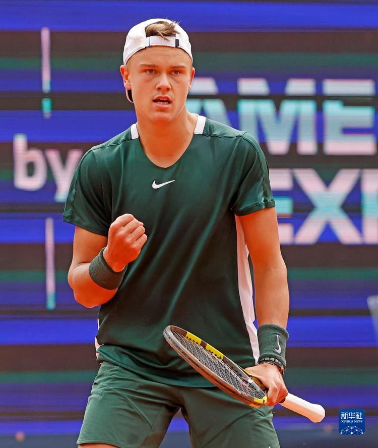 通过视频回 通过视频回