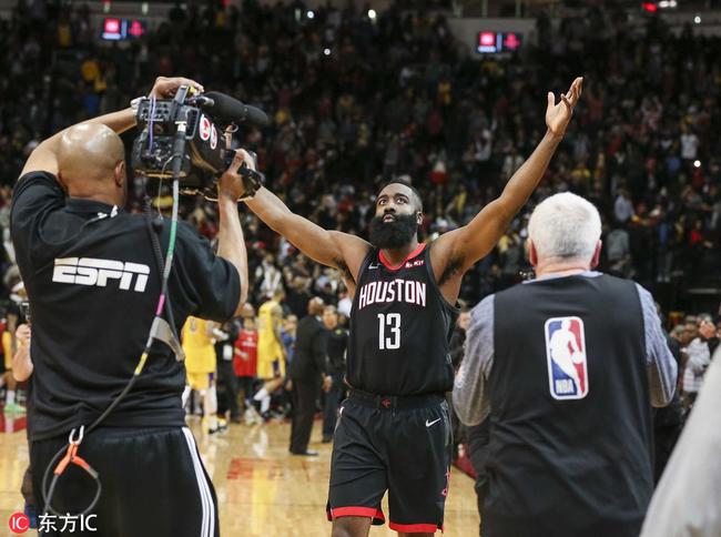 与球场之上 与球场之上